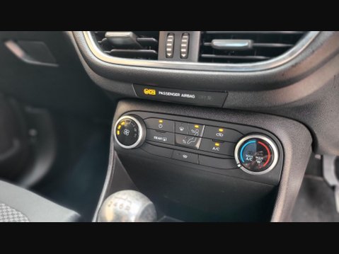 Ford Fiesta ST-LINE 22