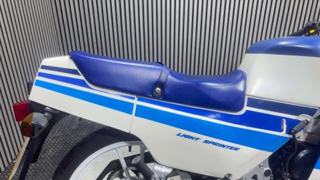 Suzuki RG 1992 GREAT RUNNING CLASSIC 2 STROKE BIKE ONLY 15K RG 80CC 18