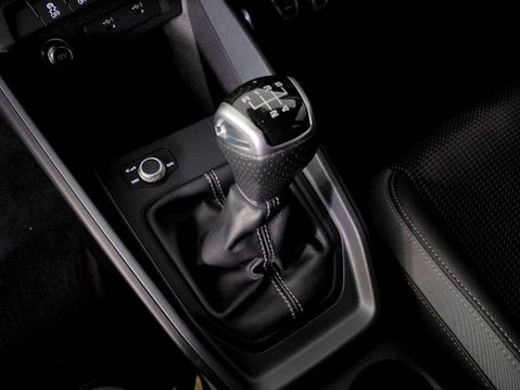 Audi A1 1.0 TFSI 25 S line Sportback 5dr Petrol Manual Euro 6 (s/s) (95 ps) Cruise 33