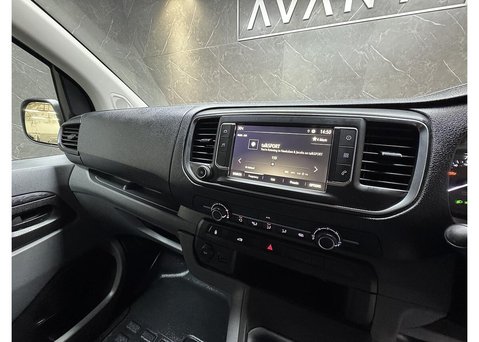 Vauxhall Vivaro 1.5 Turbo D 2700 Dynamic Panel Van 6dr Diesel Manual L1 H1 Euro 6 (s/s) (10 51