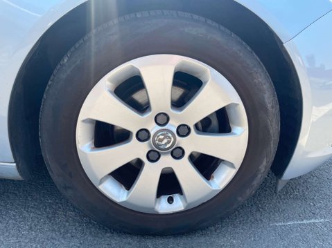 Vauxhall Insignia 2.0 Insignia SRi CDTi ecoFLEX S/S 5dr 41