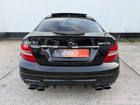 Mercedes-Benz C Class 6.3 C63 V8 AMG Edition 125 SpdS MCT Euro 5 2dr 21