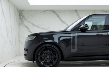 Land Rover Range Rover D350 First Edition 25