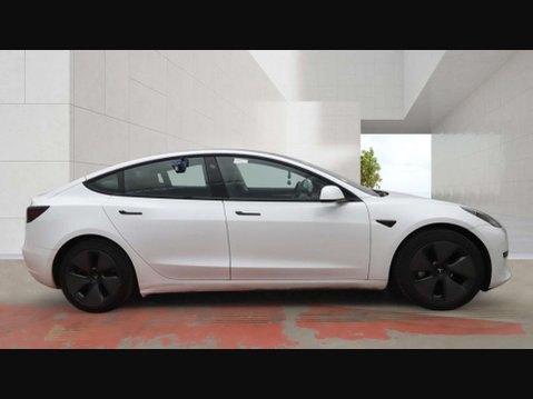 Tesla Model 3 Model 3 Standard Range + 4dr 7