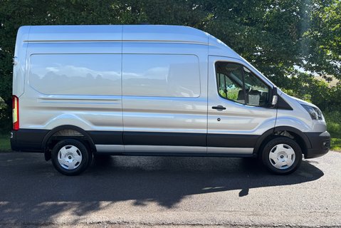 Ford Transit 350 Rwd Trend 130 ps L3H3 Panel Van - Air Con / Rear Camera 8