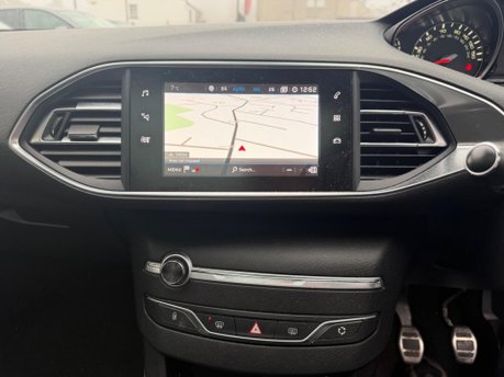 Peugeot 308 S/S GT LINE 11