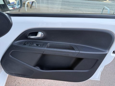Volkswagen Up 1.0 High up! ASG Euro 5 5dr 23