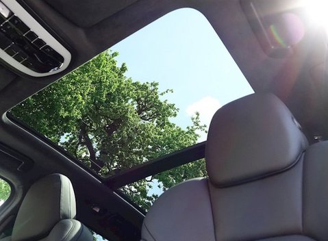 Porsche Cayenne Turbo 12