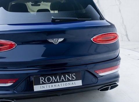 Bentley Bentayga V8 First Edition LHD 45