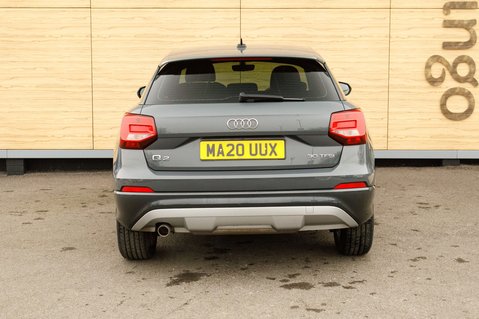 Audi Q2 TFSI SPORT 6