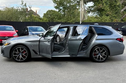BMW 5 Series 530E M SPORT - VATQ - PRO PACKAGE - 1 OWNER - FULL BMW SERVICE HISTORY 20