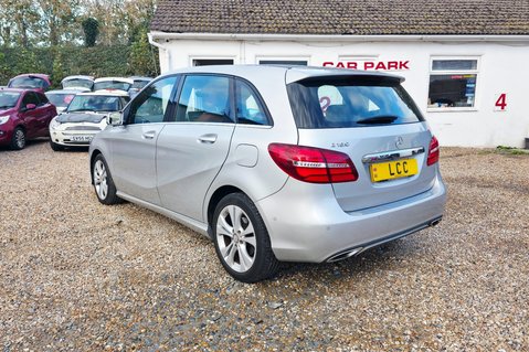 Mercedes-Benz B Class B180 SPORT PREMIUM AUTOMATIC..LOOK! JUST 28000 MILES! 8