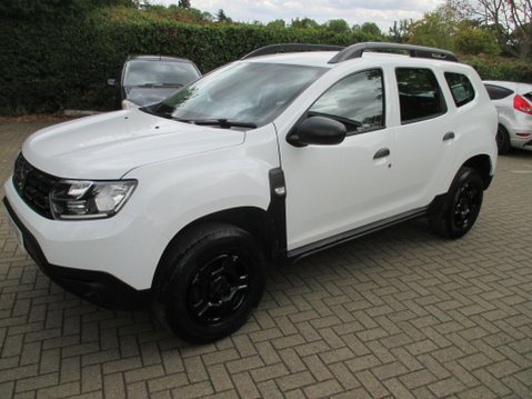 Dacia Duster 1.6 SCe Essential Euro 6 (s/s) 5dr 2
