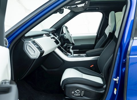 Land Rover Range Rover Sport 5.0 SVR Carbon Edition 14