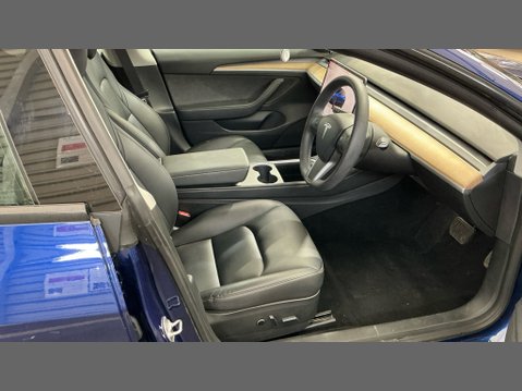 Tesla Model 3 Model 3 (Dual Motor) Long Range Saloon 4dr Electric Auto 4WDE (346 ps) 12