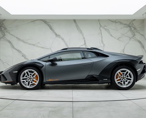 Lamborghini Huracan STERRATO 