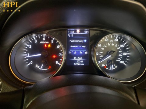 Nissan Qashqai 1.2 DIG-T Tekna SUV 5dr Petrol Manual Euro 6 (s/s) (115 ps) Air Con - Alloy 13