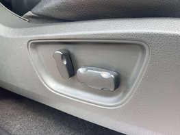 Mitsubishi L200 2.4 L200 Barbarian DI-D Auto 4WD 46
