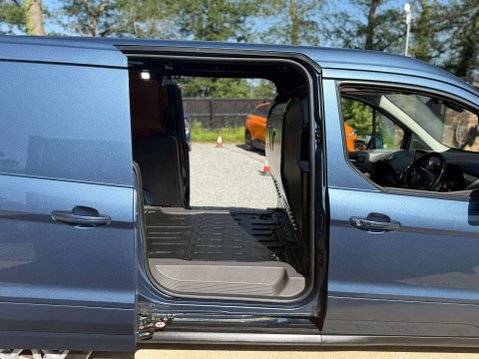 Ford Transit Connect 1.5 Transit Connect 250 Limited EcoBlue 6