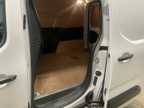 Citroen Berlingo 1000 ENTERPRISE EDITION M BLUEHDI 11