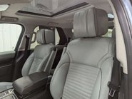 Land Rover Discovery 2.0 Discovery Luxury HSE SD4 Auto 4WD 5dr 57