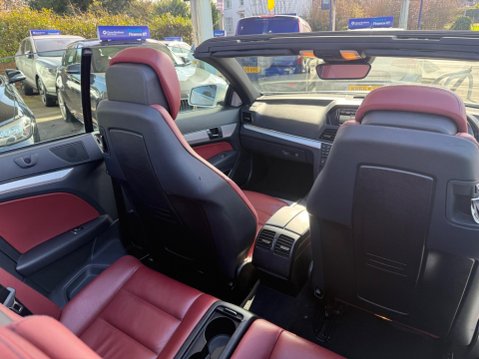 Mercedes-Benz E Class 1.8 E200 BlueEfficiency Sport Cabriolet Euro 5 (s/s) 2dr 44