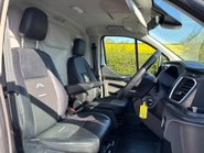 Ford Transit Custom 300 Active L1 170 ps Selectshift Panel Van - Tailgate & Twin Side Doors 18