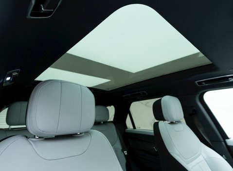 Land Rover Range Rover Sport D300 Dynamic SE 11