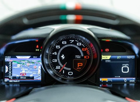 Ferrari 812 Superfast 15