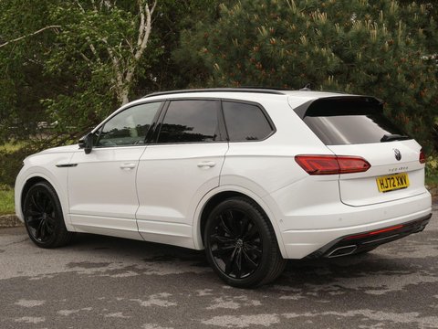 Volkswagen Touareg 3.0 TSI V6 Black Edition Tiptronic 4Motion Euro 6 (s/s) 5dr 29