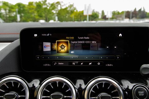 Mercedes-Benz EQA EQA 350 4MATIC AMG LINE 26