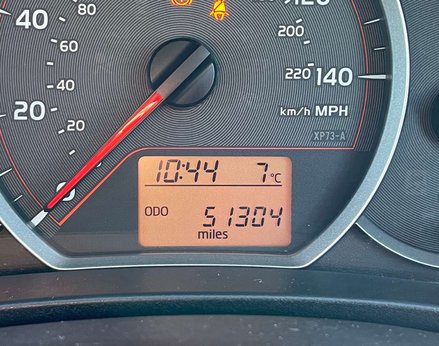 Toyota Yaris 1.3 Yaris TR VVT-i 5dr 21