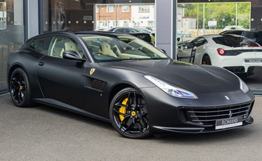 Ferrari GTC4 Lusso T 2
