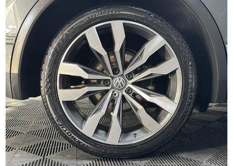Volkswagen Tiguan 2.0 TDI R-Line SUV 5dr Diesel DSG 4Motion Euro 6 (s/s) (150 ps) 29