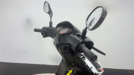 Aprilia SR 2015 15K RUNNING PROJECT SCOOTER 2 STROKE 2T LONG MOT 50CC 15