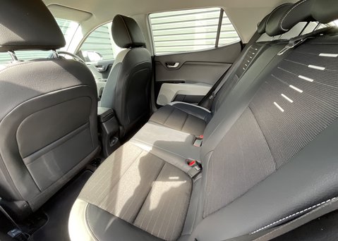 Kia Stonic '3' 1.0 T-GDi 16