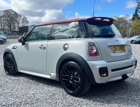 Mini Hatch 1.6 John Cooper Works 3dr 9