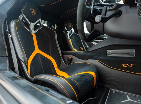 Lamborghini Aventador SV LP 750-4 16