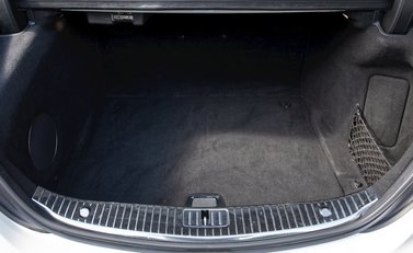 Mercedes-Benz M Class S650 38