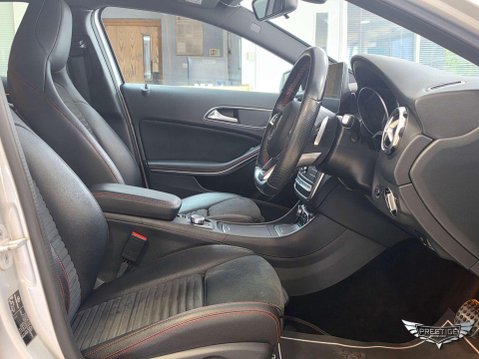 Mercedes-Benz GLA 2.0 GLA250 AMG Line (Executive) 7G-DCT 4MATIC Euro 6 (s/s) 5dr 56