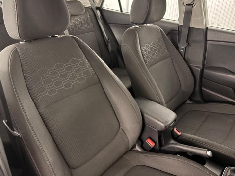 Kia Rio 1.0 T-GDi 2 Euro 6 (s/s) 5dr 8