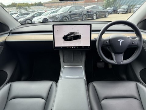 Tesla Model Y (Dual Motor) Long Range SUV 5dr Electric Auto 4WDE (384 bhp) 31