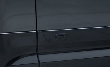 Land Rover Defender 110 V8 P525 35