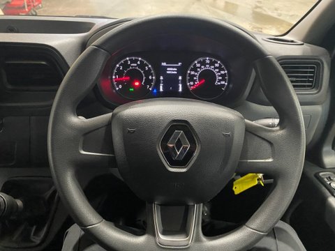 Renault Master LL35 BUSINESS DCI L0-LOADER LUTON 11