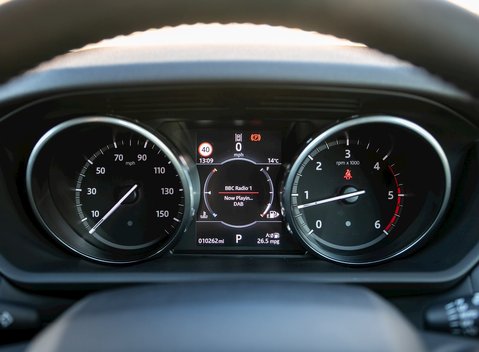 Land Rover Discovery Td6 HSE Luxury 18