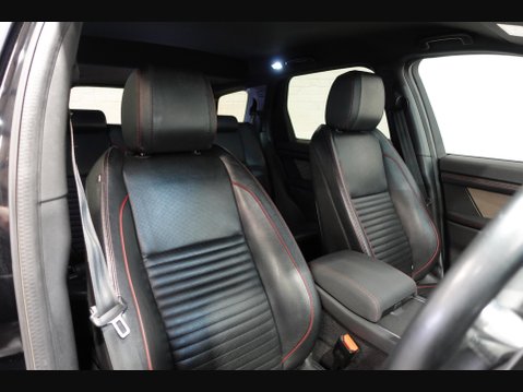 Land Rover Discovery Sport 2.0 D180 MHEV R-Dynamic SE Auto 4WD Euro 6 (s/s) 5dr 13