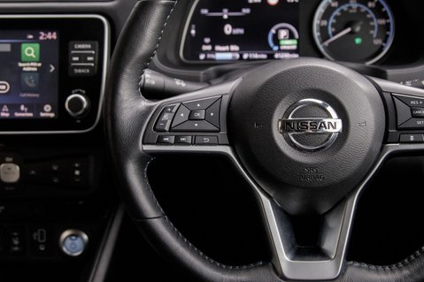 Nissan LEAF N-CONNECTA 19