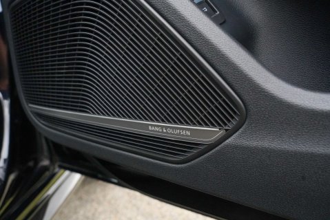 Audi RS4 CARBON BLACK 13