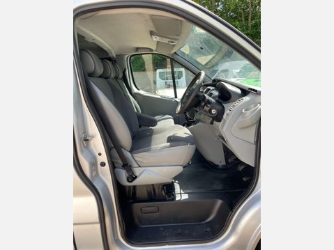 Vauxhall Vivaro 2.0 2900 CDTi Sportive Crew Van FWD L3 5dr 26
