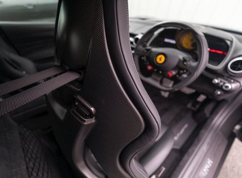 Ferrari 812 Superfast 14